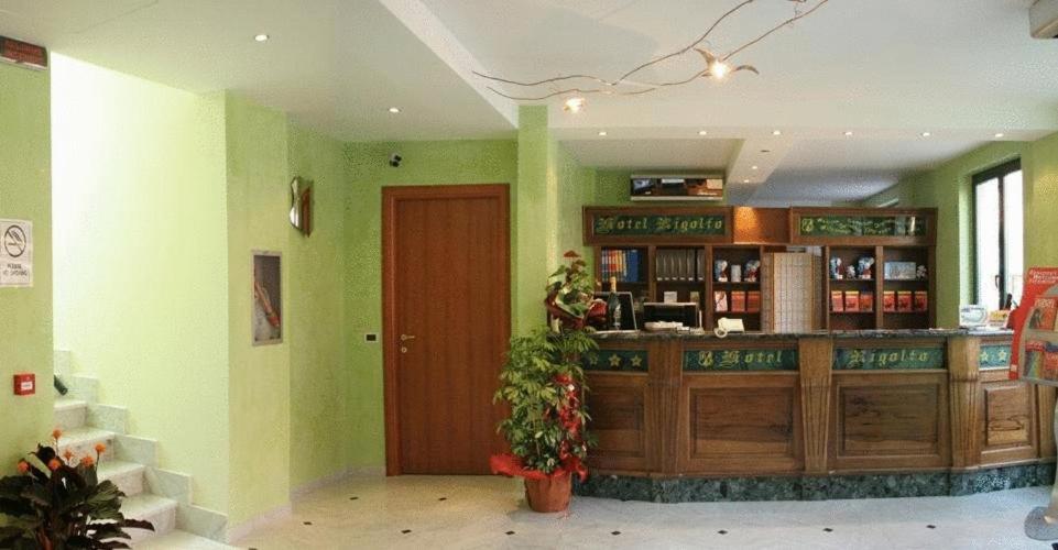 Hotel Rigolfo มอนคาลีเอรี ภายนอก รูปภาพ