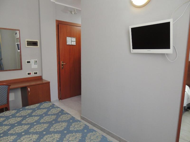 Hotel Rigolfo มอนคาลีเอรี ภายนอก รูปภาพ