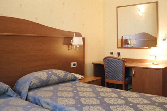 Hotel Rigolfo มอนคาลีเอรี ภายนอก รูปภาพ